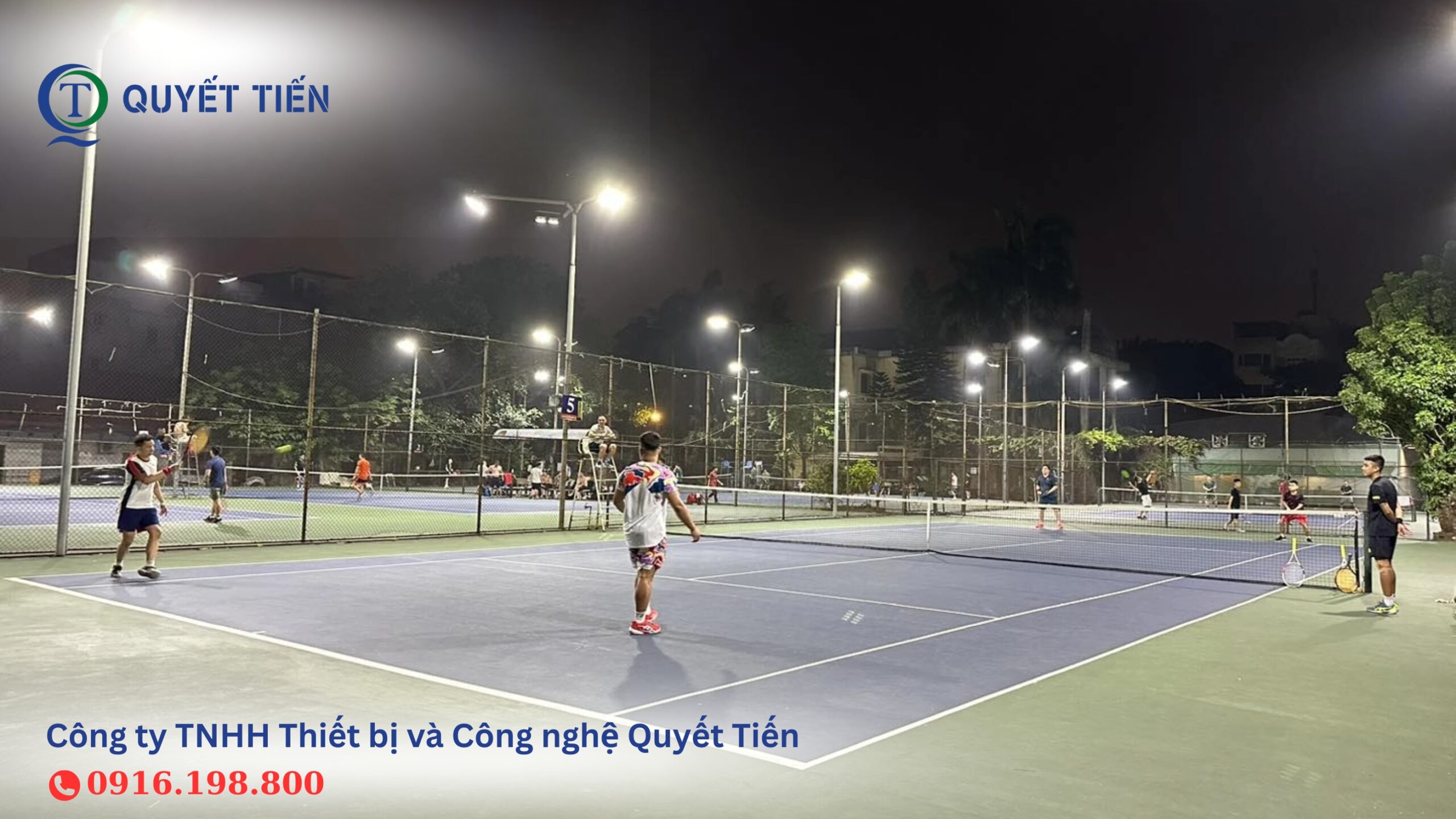 Đèn chiếu sáng sân thể thao Pickleball tiêu chuẩn